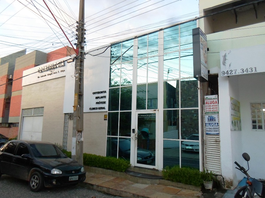 RUA DR. ÁREA LEÃO