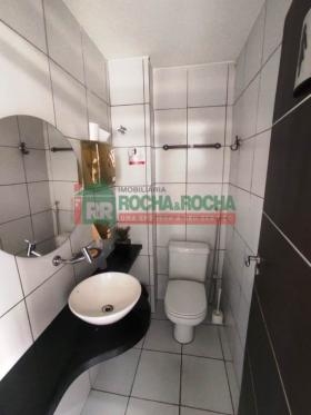Rua das Orquídeas
