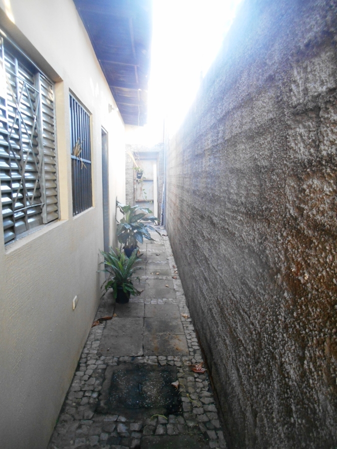RUA TREZE DE MAIO