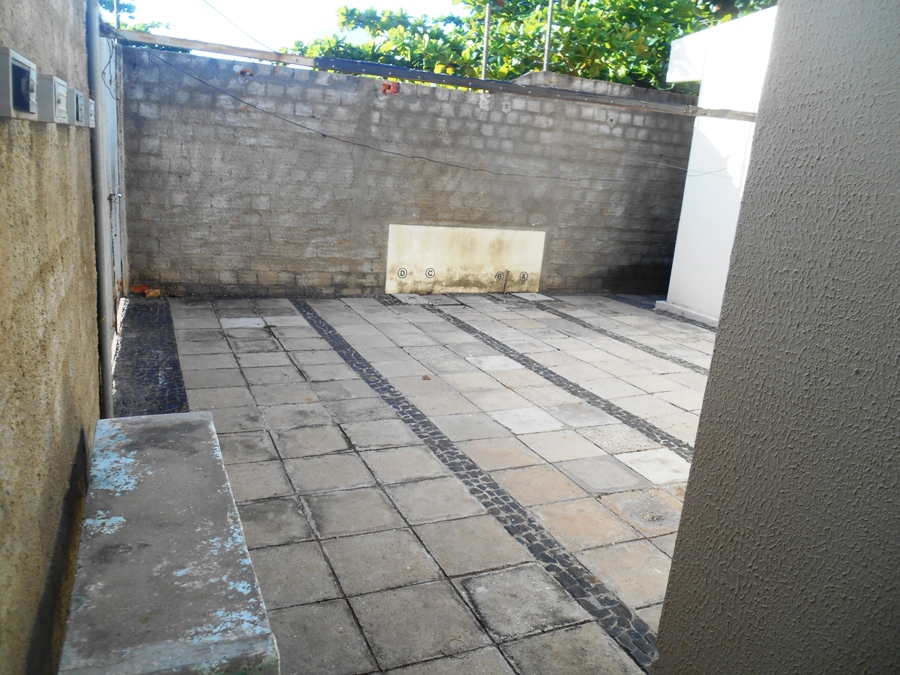 RUA TREZE DE MAIO