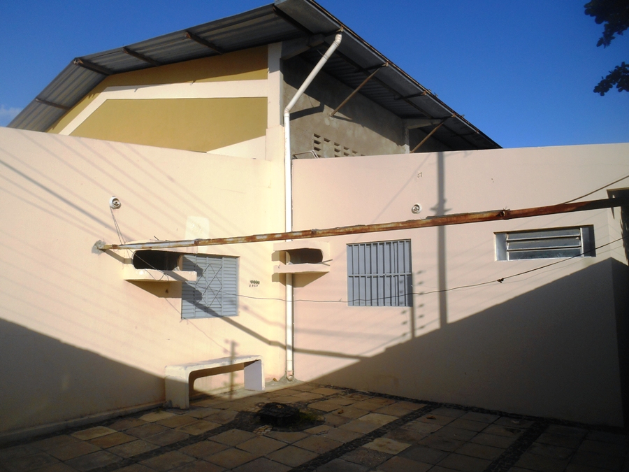 RUA TREZE DE MAIO