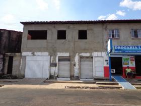 Av Noronha de Almeida, 588/03