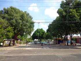 Av Noronha de Almeida, 588/03