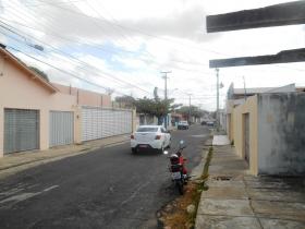 R CLODOALDO FREITAS