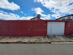 Rua Tomaz de Area Leão