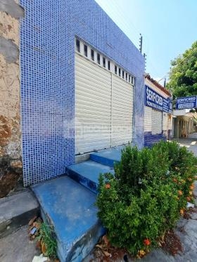 Rua Treze de Maio 