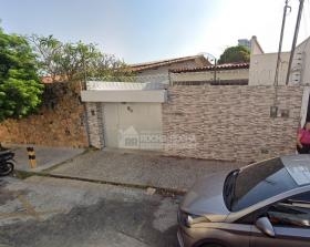 Rua Veterinário Bujyja Britto