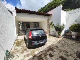 Rua Veterinário Bujyja Britto