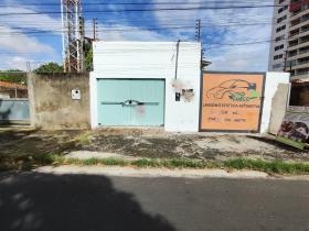Rua Álvaro Freire