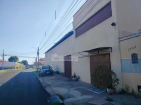 Rua Agenor Veloso