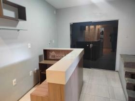Rua Agenor Veloso