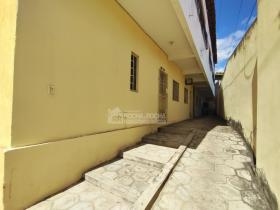 Rua Heráclito de Sousa