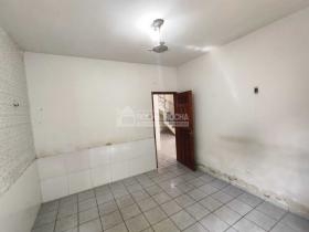Casa Comercial
