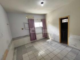 Casa Comercial