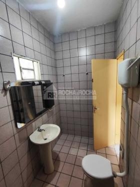 Casa Comercial