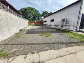 Rua Agenor Veloso