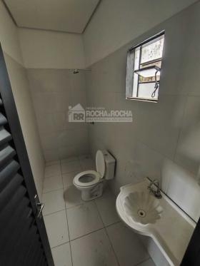 Rua Agenor Veloso