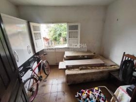 Casa Comercial