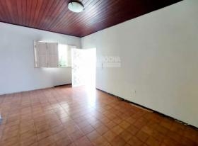 Casa Residencial/Comercial