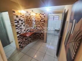 Casa Comercial
