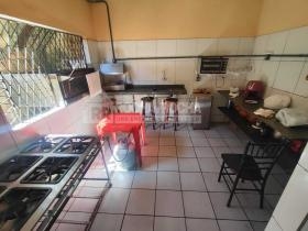 Casa Comercial