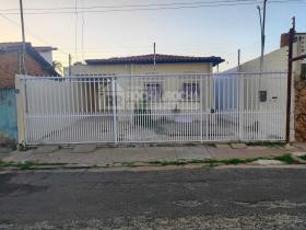 Casa Residencial/Comercial