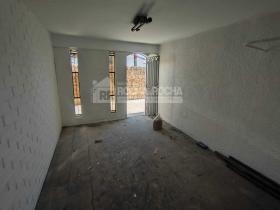 Casa comercial